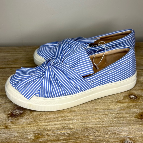 a new day Shoes - NWT A New Day Mellie White & Blue Slip On Shoes Size 9 1/2 Women’s